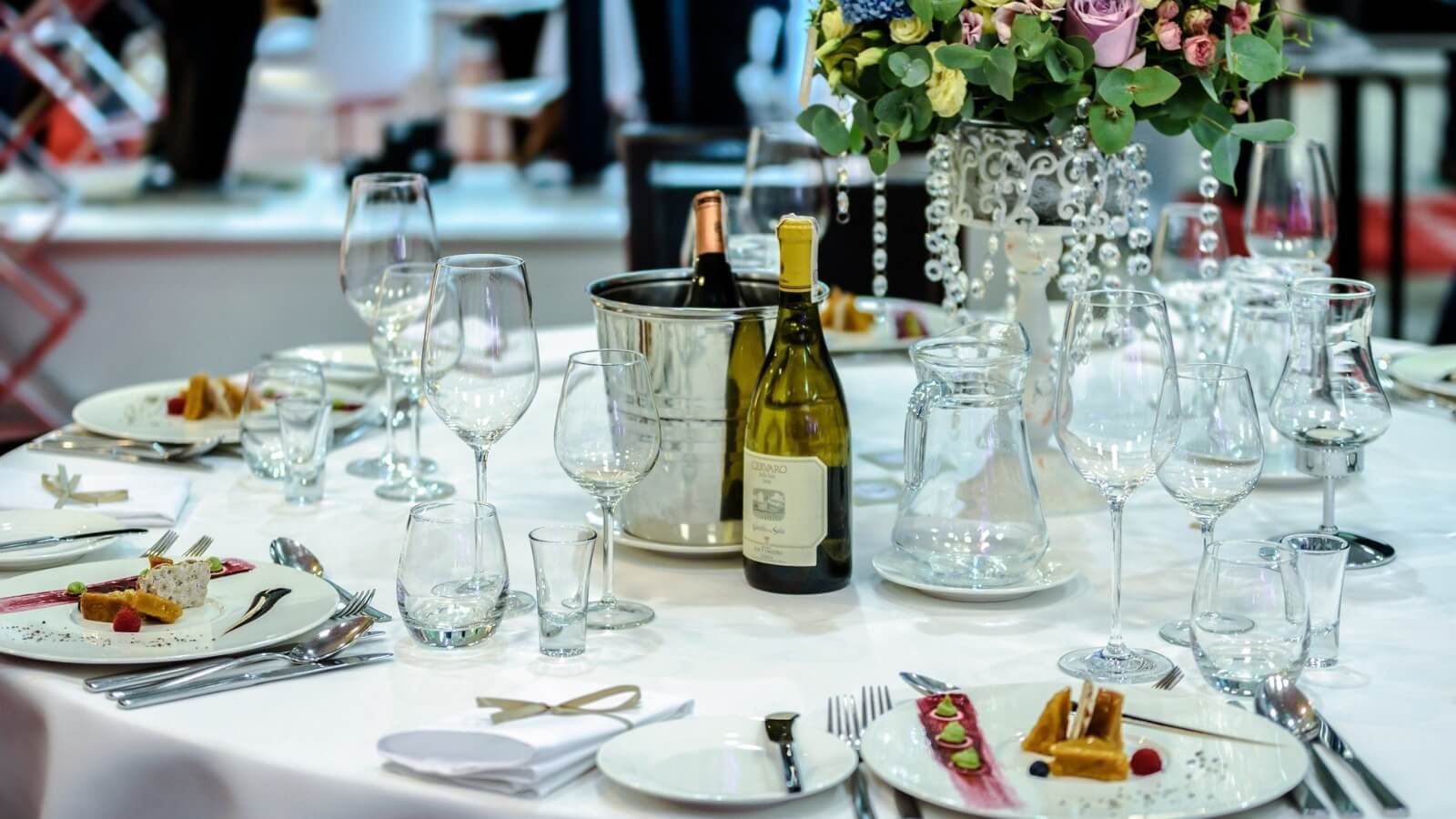 exclusive-banquet-banner