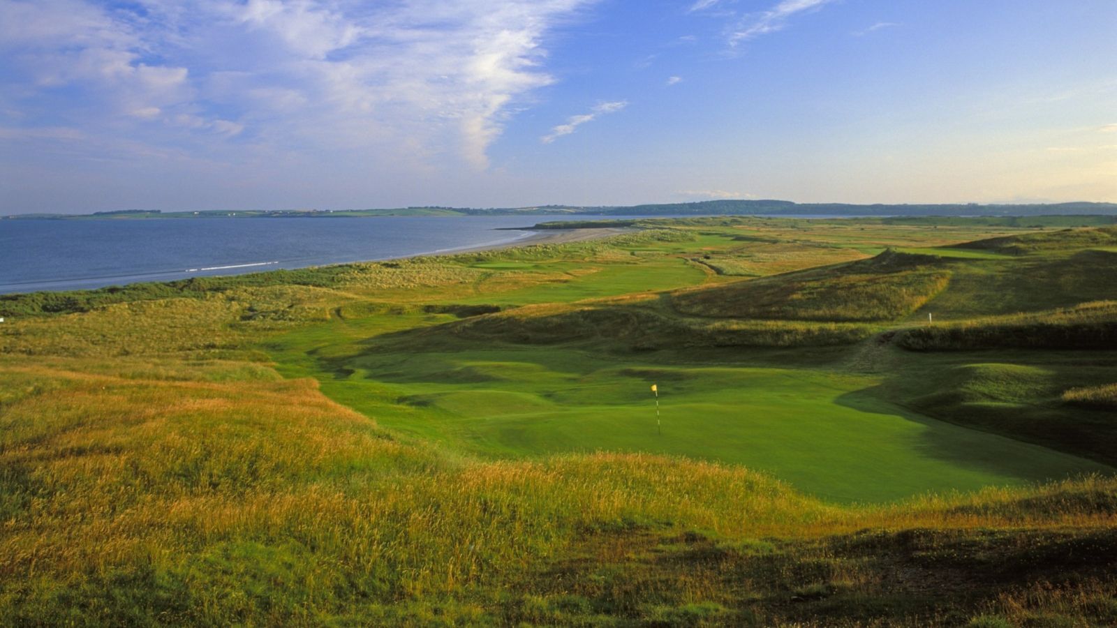 Rosses_Point_17th_Hole_Twin_Trees_Hotel